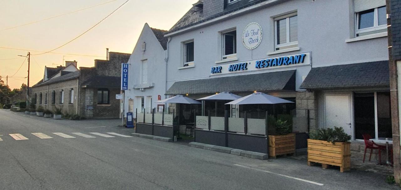 Le Toul' Broch Otel Baden Dış mekan fotoğraf